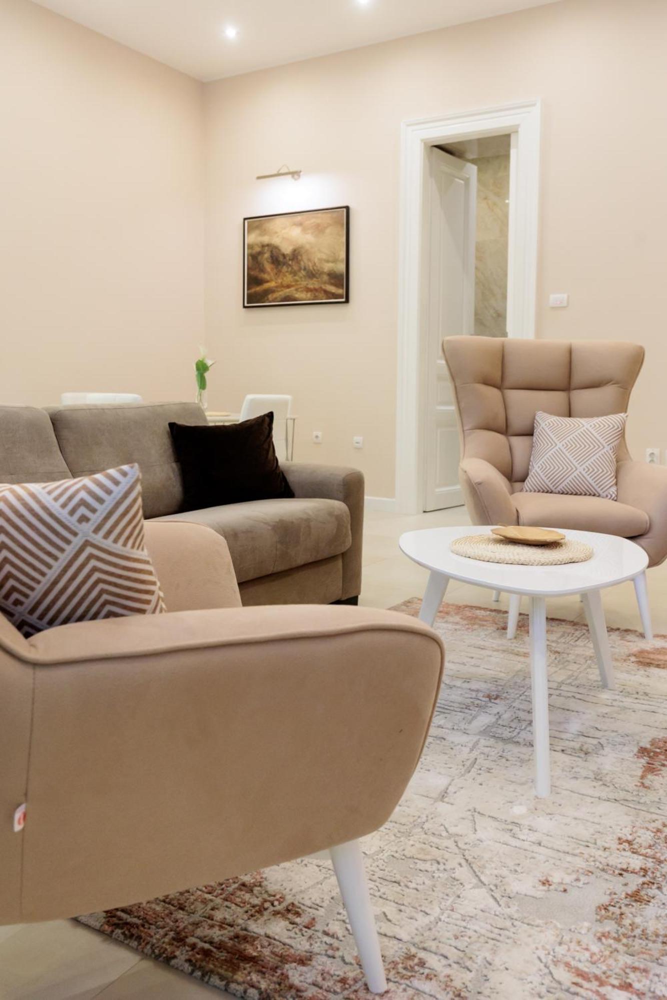 Apartman Mirakul Суботица Екстериор снимка