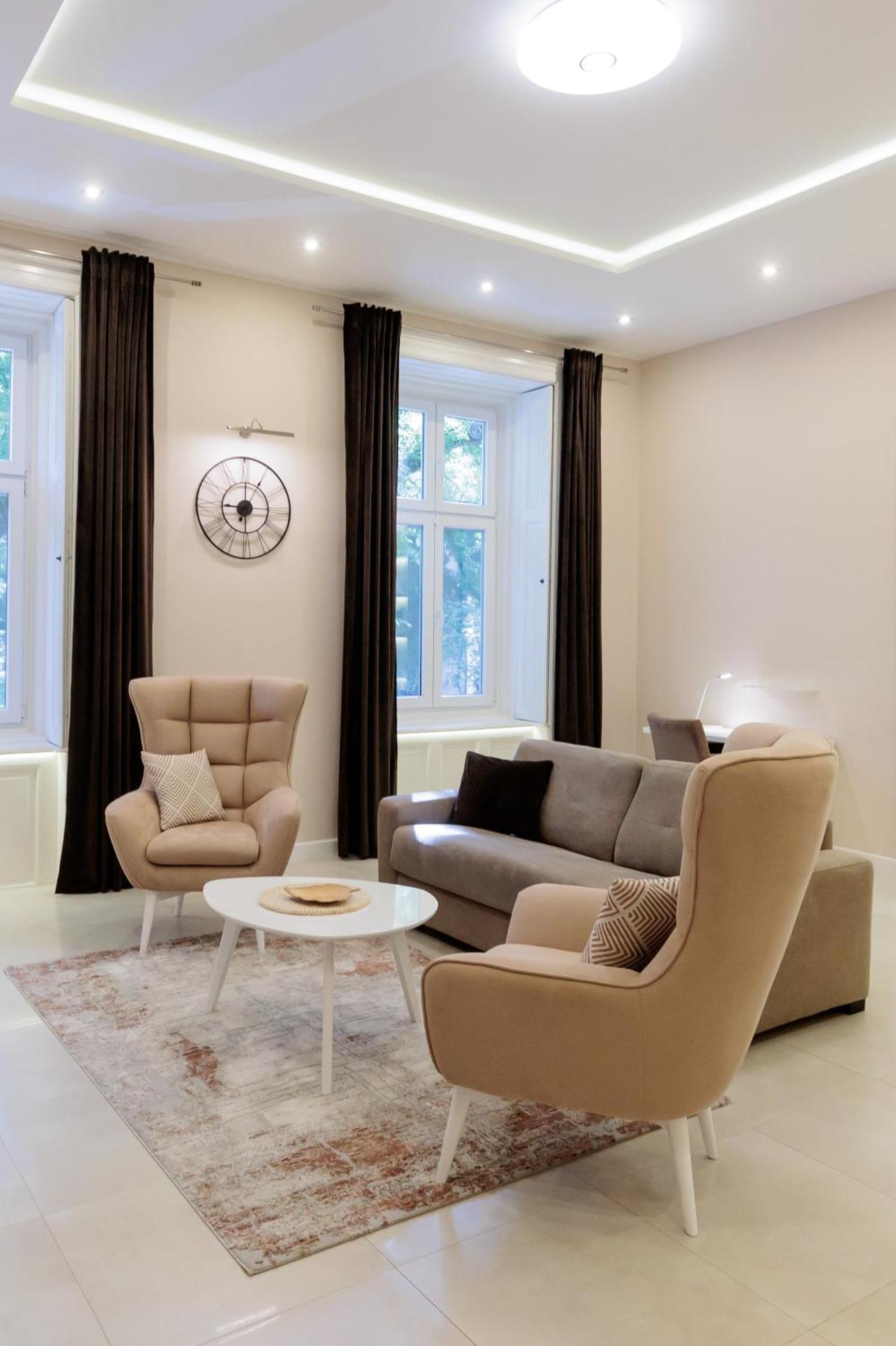 Apartman Mirakul Суботица Екстериор снимка