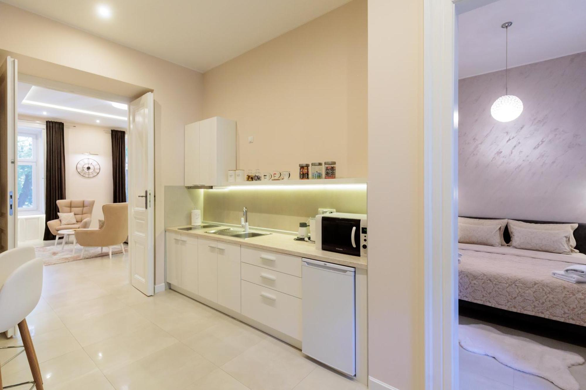 Apartman Mirakul Суботица Екстериор снимка